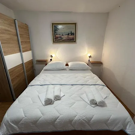 Royal Diana Apartment