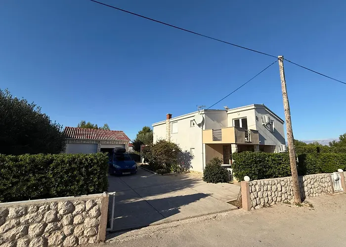 Royal Diana Apartman Vir